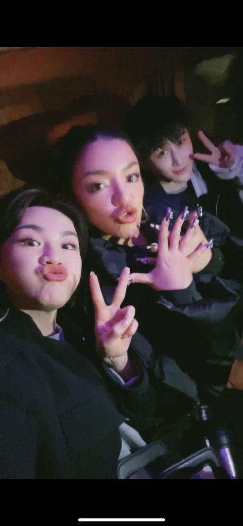 朝阳热门吃瓜,揭秘热门吃瓜事件背后的故事