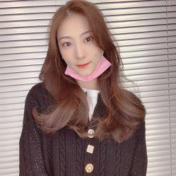 明星网红接头发,火花四溅瞬间引爆眼球