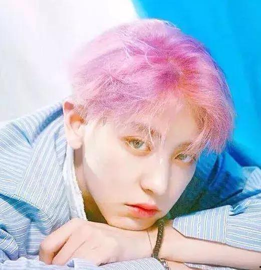 明星网红接头发,火花四溅瞬间引爆眼球