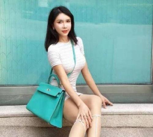 明星网红穿白丝,明星网红演绎时尚新风尚