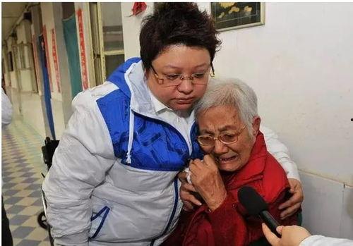 明星网红疫情捐款图片,捐款瞬间记录