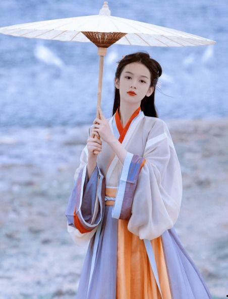 明星网红穿汉服吗,明星网红纷纷着汉服演绎传统文化之美