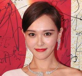 满族明星网红有哪些,揭秘满族明星网红的璀璨风采