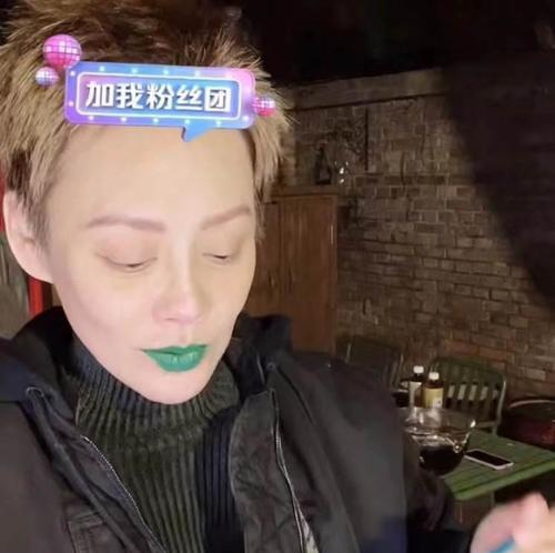 今日吃瓜热门大瓜明星,今日热门大瓜，揭秘明星幕后真相