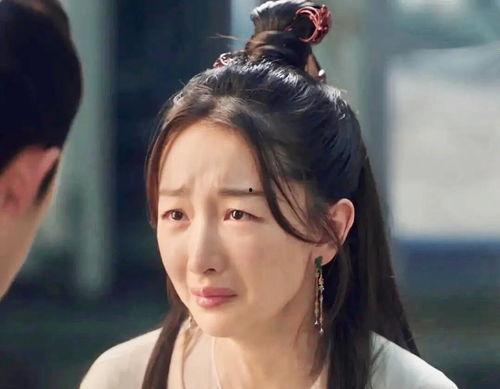 跟风模仿明星网红,跟随潮流，演绎时尚传奇