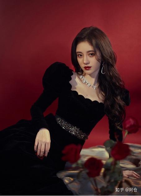 有哪些明星网红是拉拉,盘点那些闪耀的拉拉明星网红