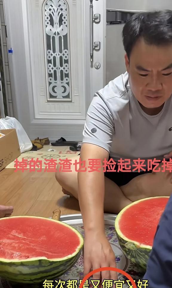 吃瓜博主热门,吃瓜博主带你领略热门事件背后的真相