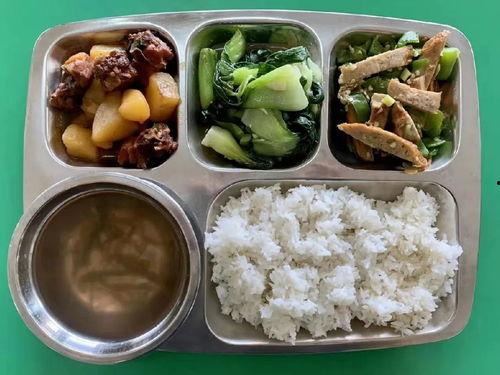 校园热门吃瓜爆料,揭秘热门吃瓜爆料背后的真相