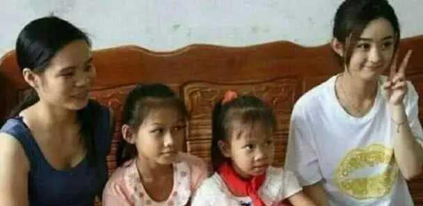 明星网红回老家视频播放,家乡风情与网络热度的完美融合