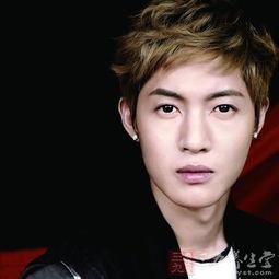 惊艳的男明星网红图片,揭秘惊艳男明星网红的神秘魅力