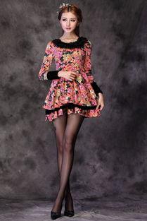 明星网红穿白丝袜,明星网红演绎时尚新风尚