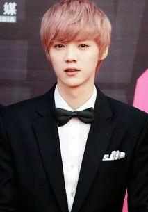 贵州本土明星网红男,闪耀山城，青春风采独领风骚