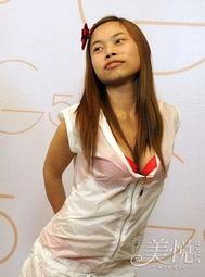 国际明星网红与凤姐就餐,跨界互动引发网友热议